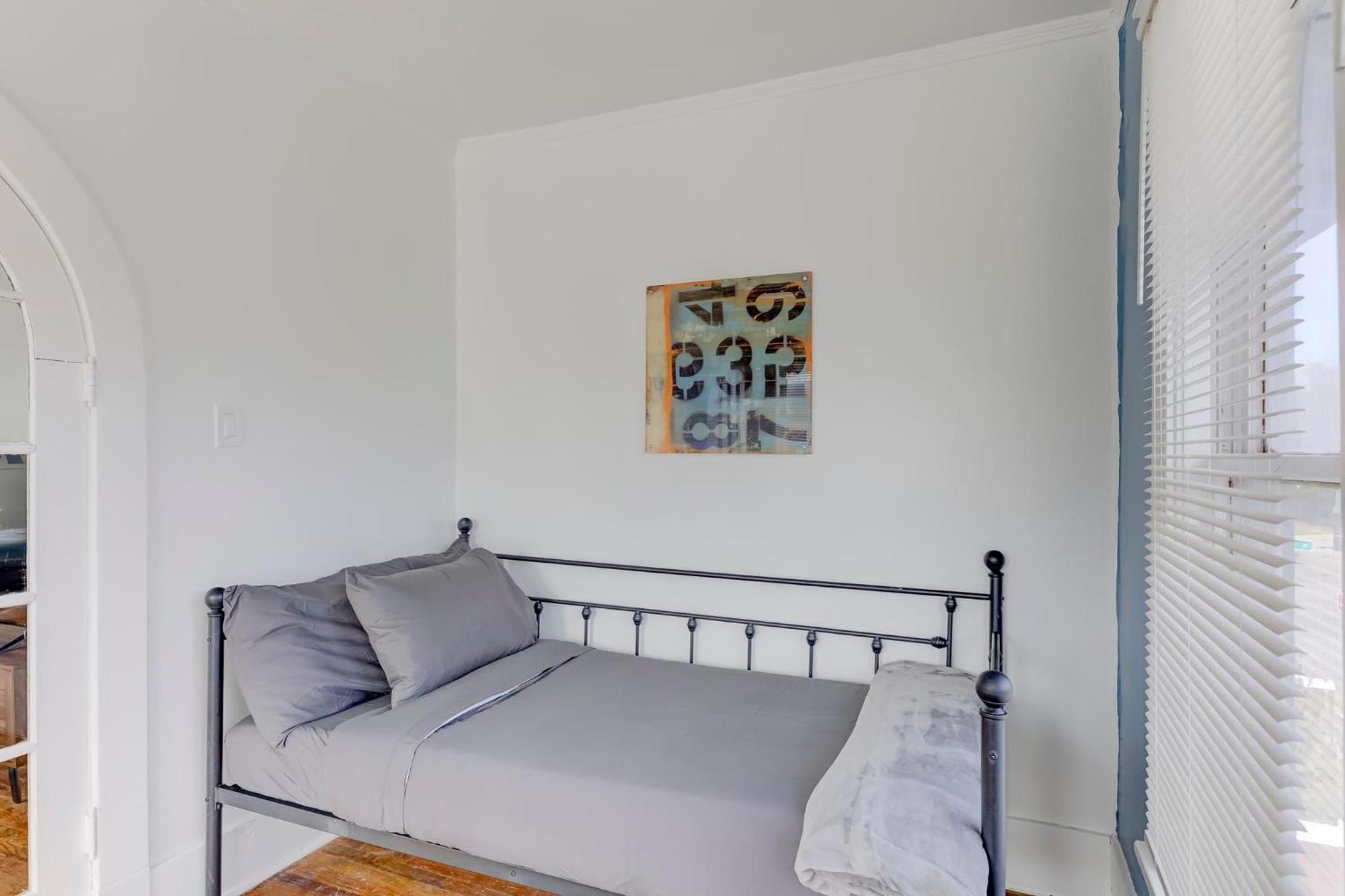 Charming Cooper-Young Flat In The Heart Of Memphis Dış mekan fotoğraf