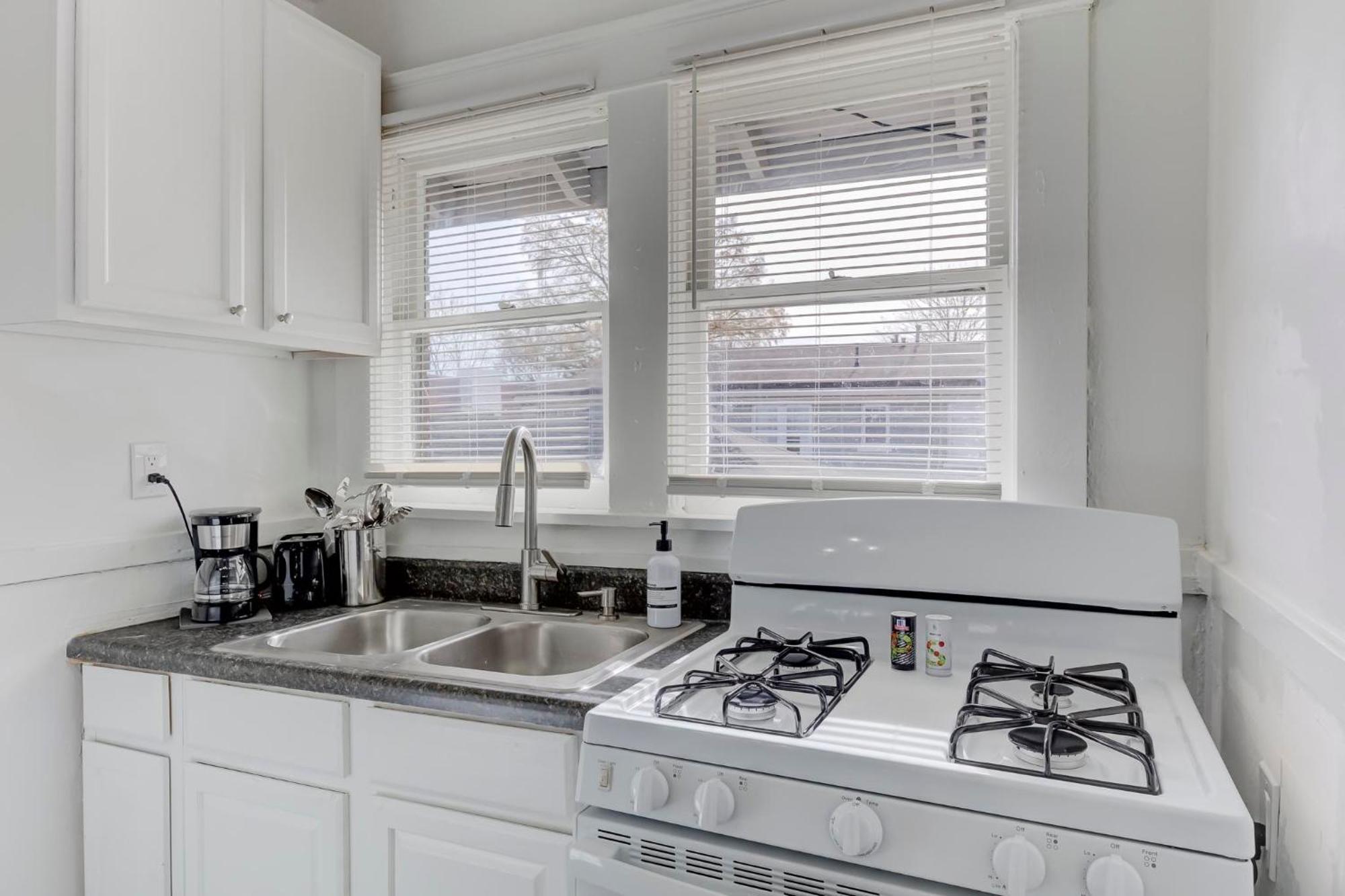Charming Cooper-Young Flat In The Heart Of Memphis Dış mekan fotoğraf